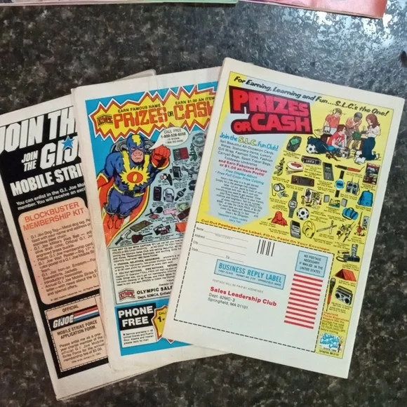 Comic Books - Picture 2 of 5